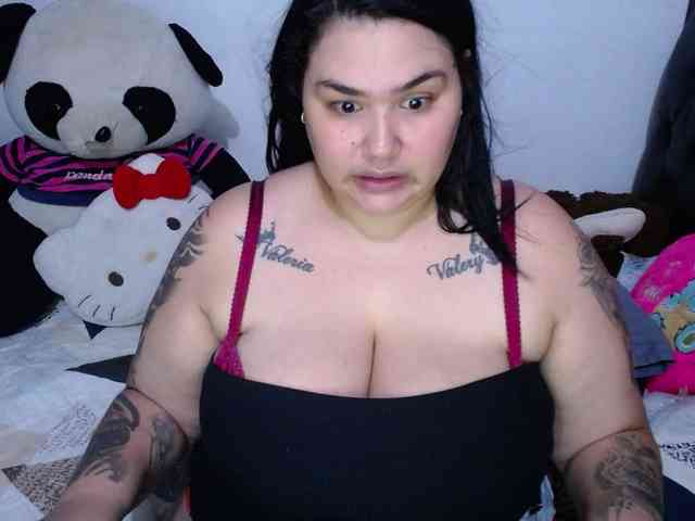 GabiBigBoobs webcam