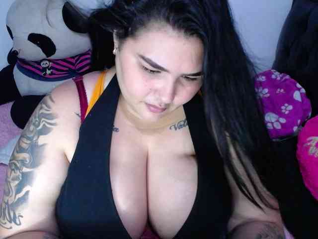 GabiBigBoobs webcam