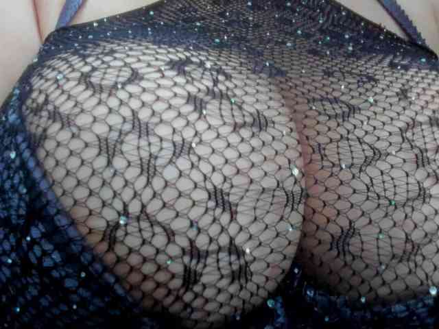 GabiBigBoobs webcam