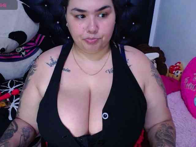 GabiBigBoobs webcam