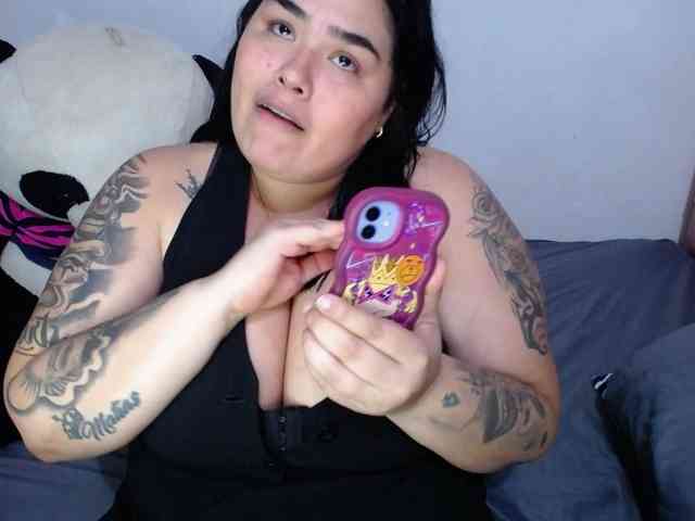 GabiBigBoobs webcam