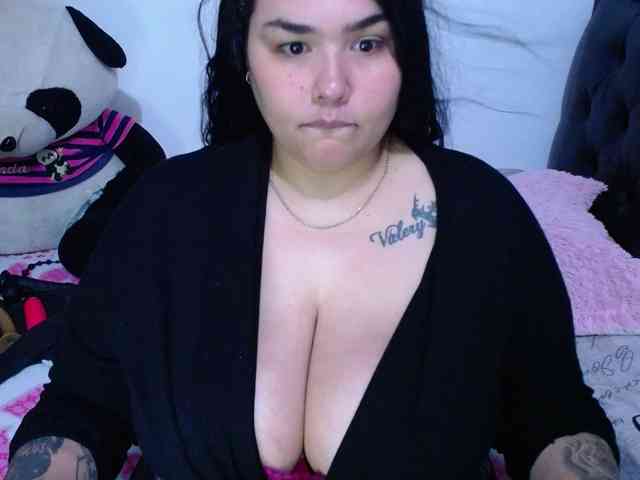 GabiBigBoobs webcam