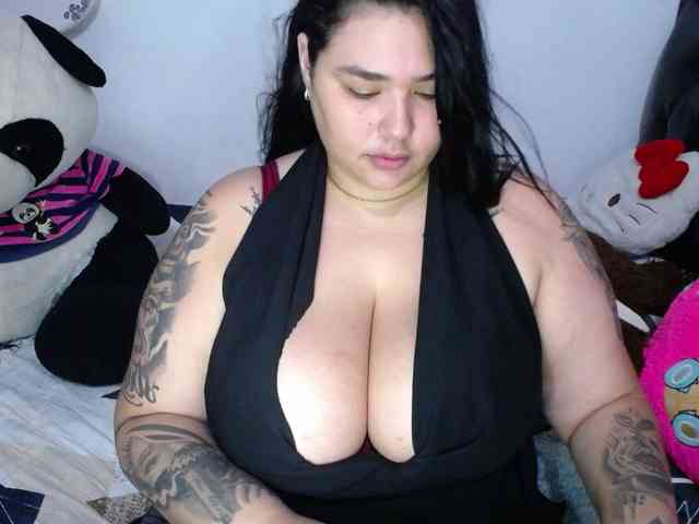 GabiBigBoobs webcam
