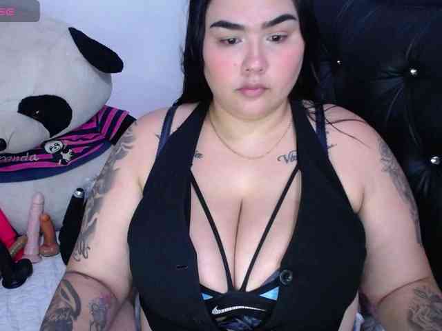 Model: GabiBigBoobs