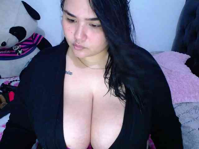 GabiBigBoobs webcam