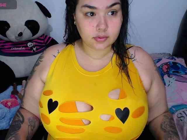 GabiBigBoobs webcam