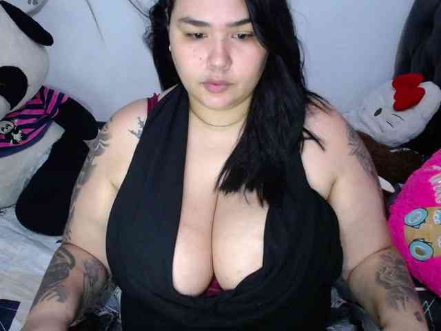 GabiBigBoobs webcam