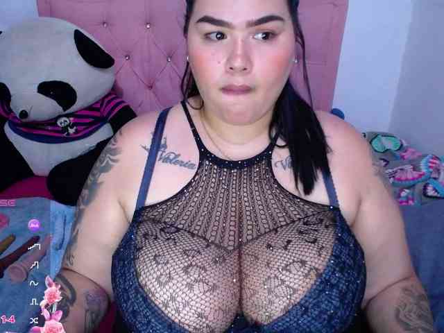 GabiBigBoobs webcam