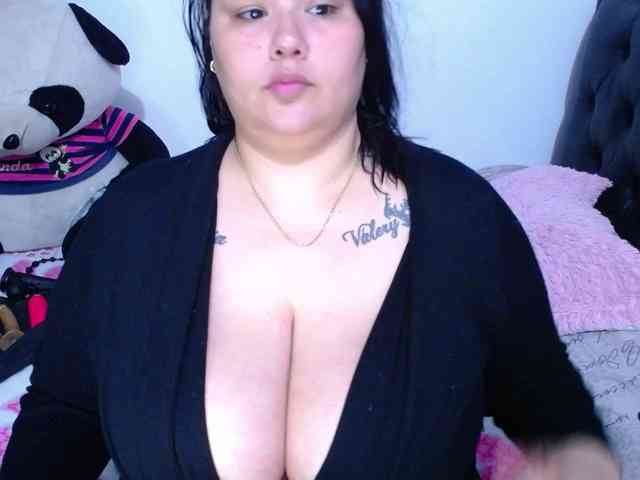 GabiBigBoobs webcam