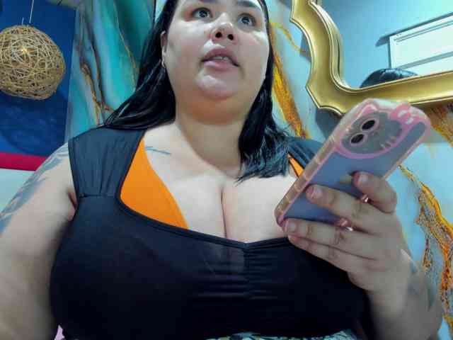 GabiBigBoobs webcam