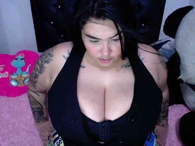 GabiBigBoobs GabiBigBoobs