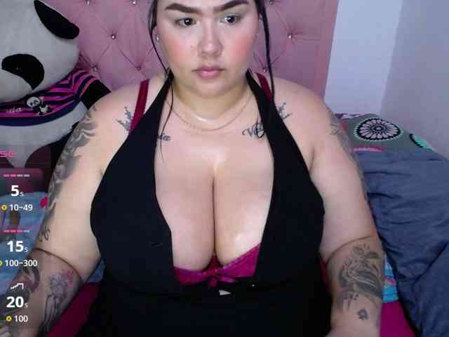GabiBigBoobs webcam