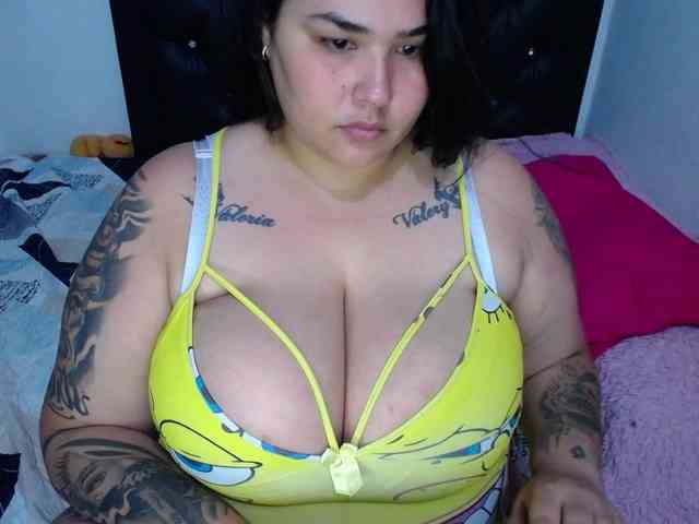 GabiBigBoobs webcam