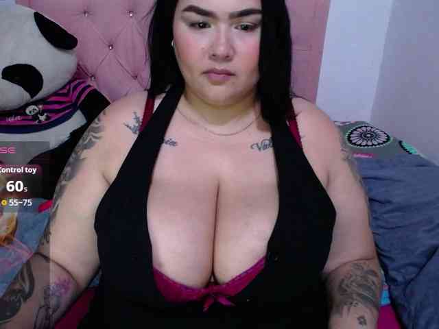 GabiBigBoobs webcam