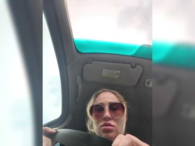 MOLLY-7