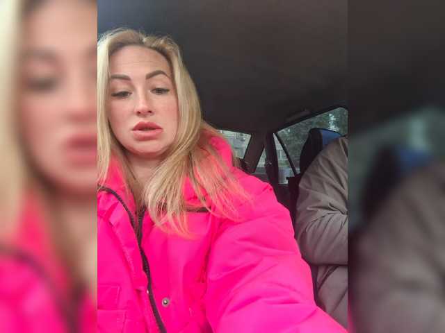 MOLLY-7