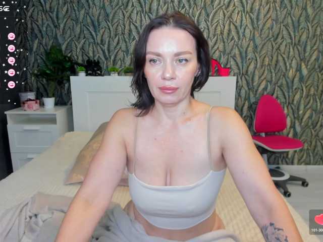 EveLibston live cam on BongaCams