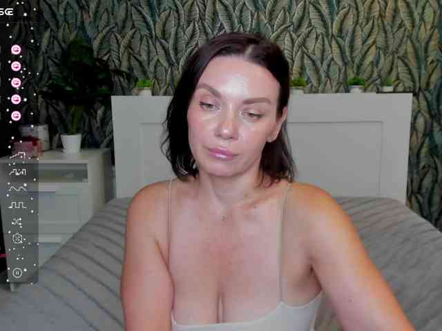 EveLibston webcam