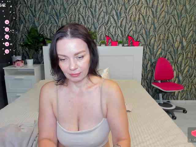 EveLibston webcam