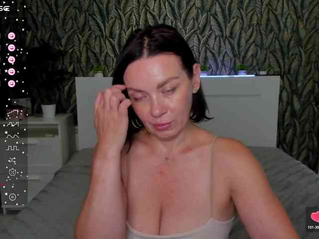 EveLibston webcam