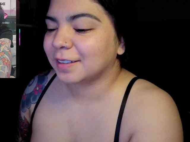 Kimmiakiss22 webcam