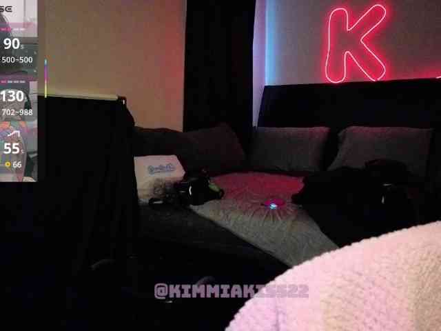 Kimmiakiss22 webcam