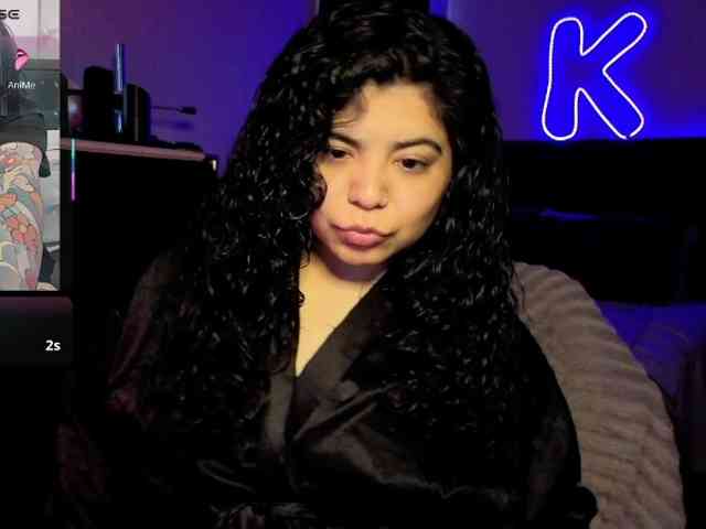 Kimmiakiss22 webcam