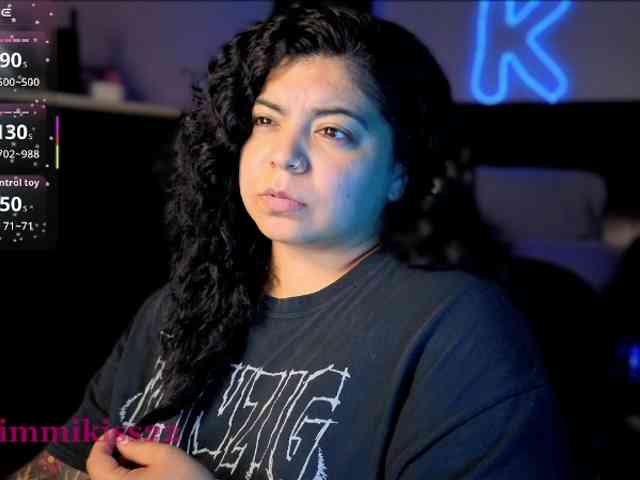 Kimmiakiss22 webcam