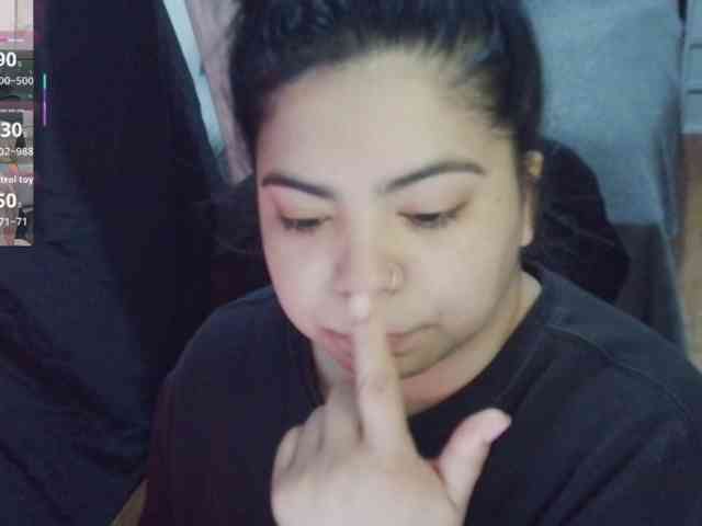 public voyeur cam Kimmiakiss22