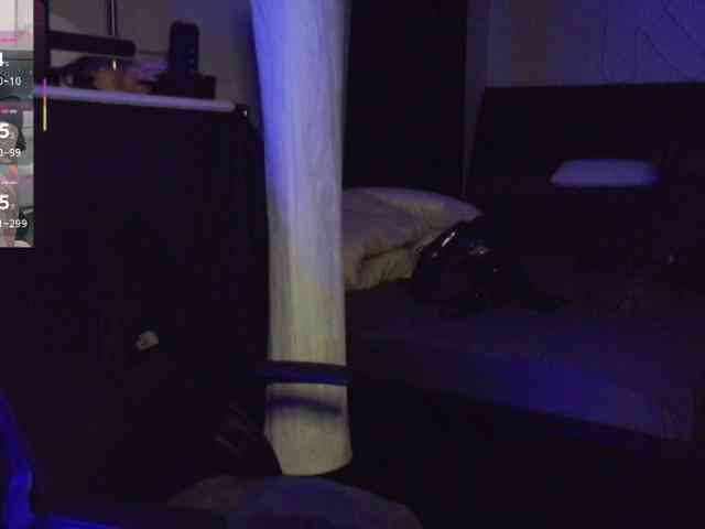 Kimmiakiss22 Live Webcam on BongaCams