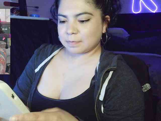 Kimmiakiss22