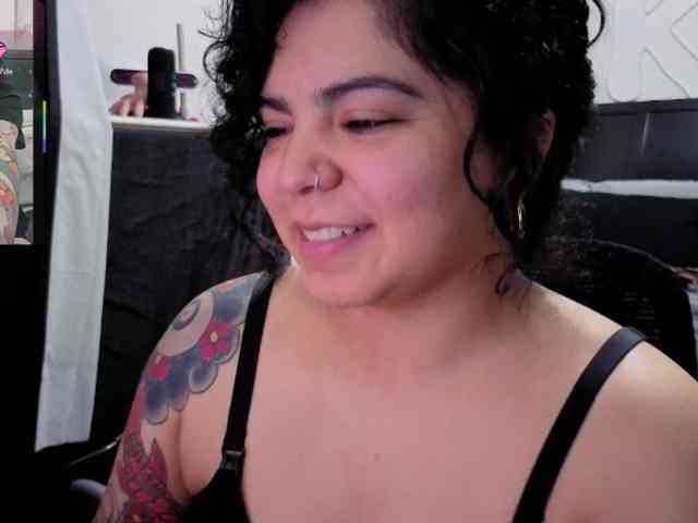 Model: Kimmiakiss22