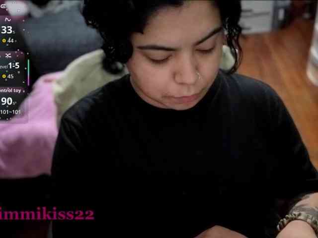 Kimmiakiss22 webcam
