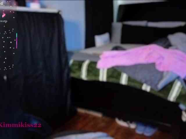Kimmiakiss22 webcam