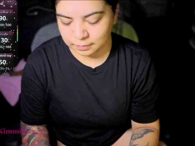 Kimmiakiss22 webcam