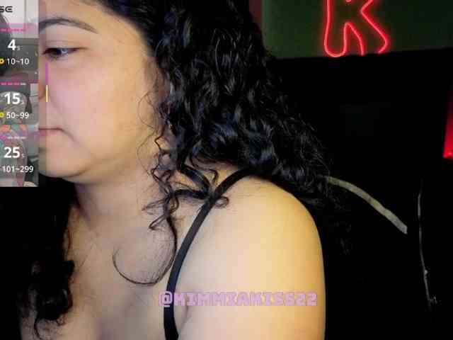 Kimmiakiss22 webcam