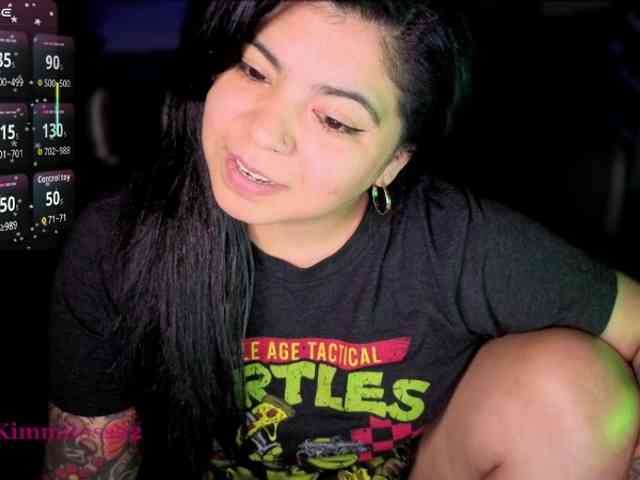 Kimmiakiss22 webcam