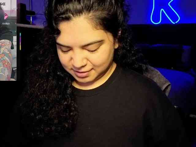 Kimmiakiss22 webcam