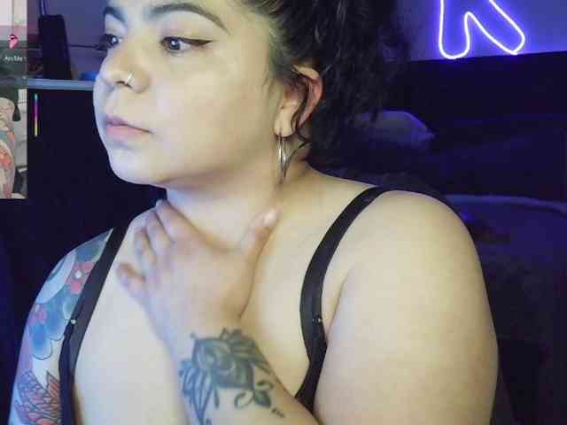 Kimmiakiss22