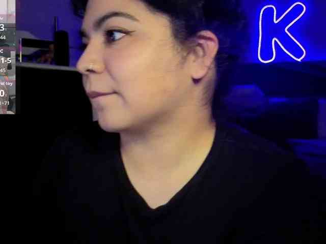 Kimmiakiss22