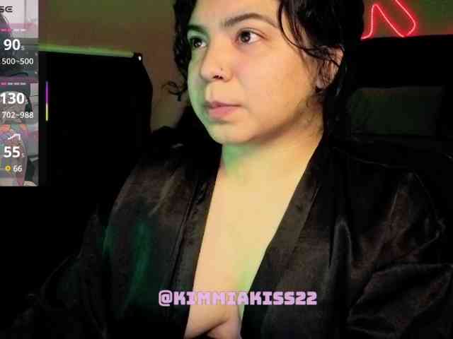 Kimmiakiss22 webcam