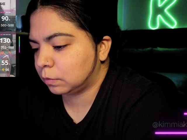 Kimmiakiss22 webcam
