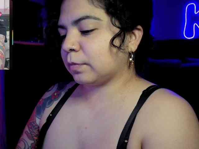 Kimmiakiss22 Kimmiakiss22
