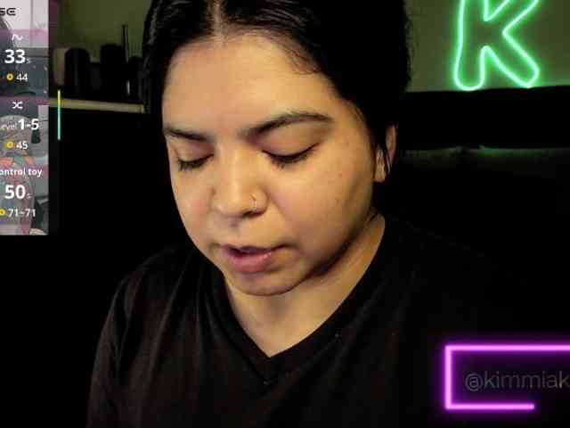 Kimmiakiss22 webcam