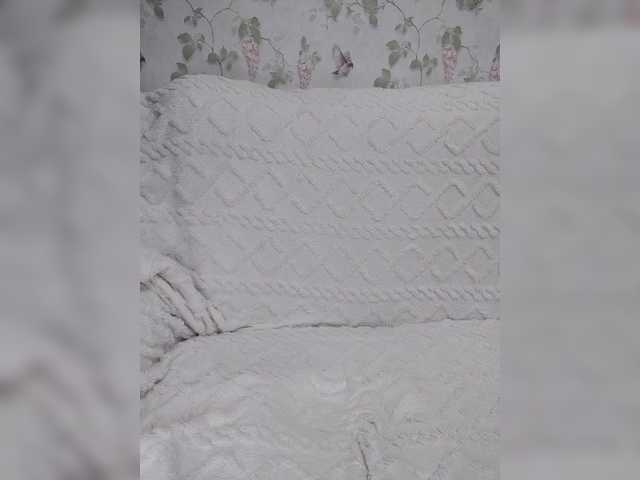 Misssexyberry's BongaCams show and profile