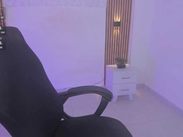 valeria-acost live cam