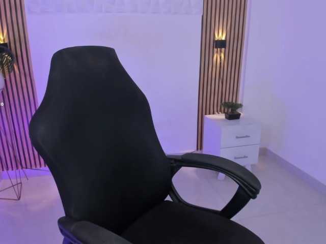 valeria-acost live cam on BongaCams