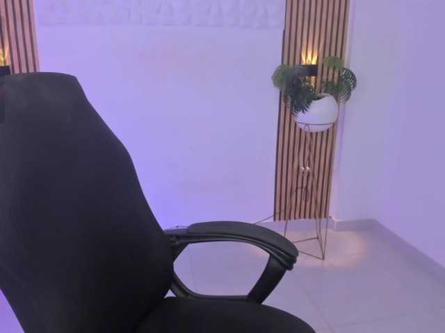 valeria-acost live cam on BongaCams
