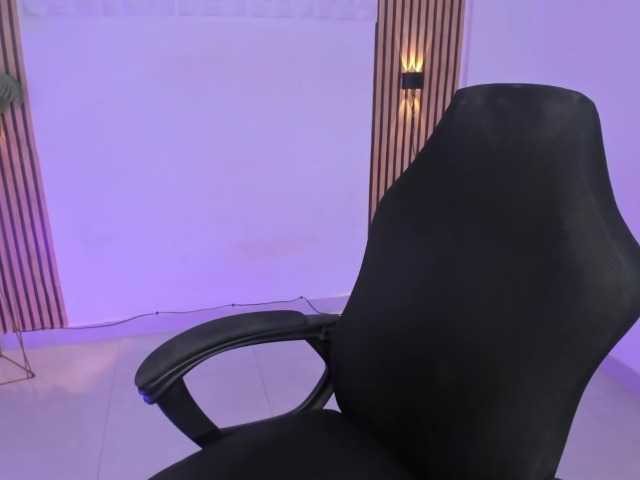 valeria-acost live cam on BongaCams