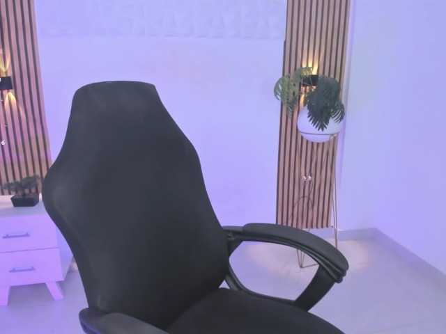 valeria-acost live cam on BongaCams